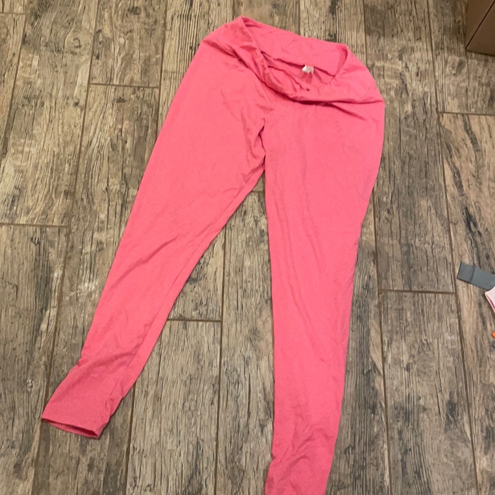 EUC LuLaRoe hot pink T&C leggings